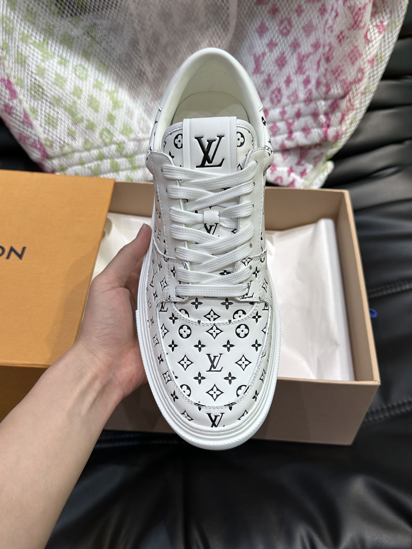 Louis Vuitton Low Shoes